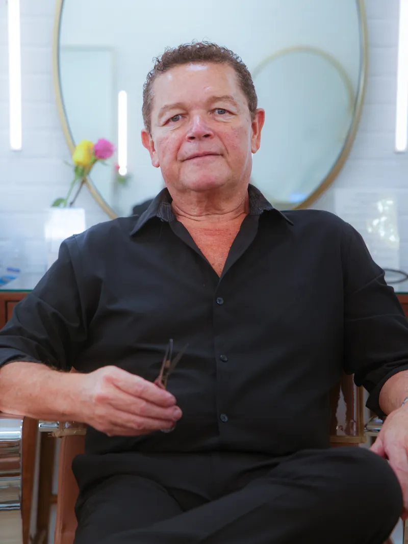 Roger Santos, Master Stylist